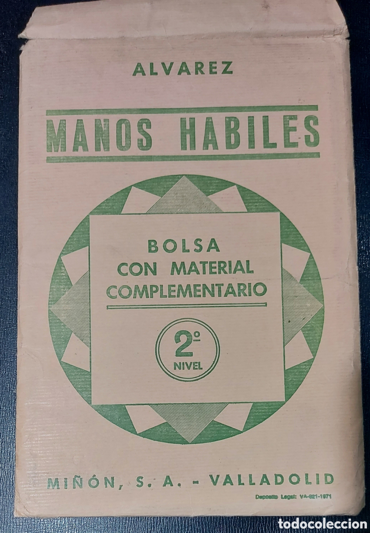 Libros de segunda mano: Manos habiles y bolsa con material complementario 6&deg;EGB. Editorial Mi&ntilde;&oacute;n - Foto 2