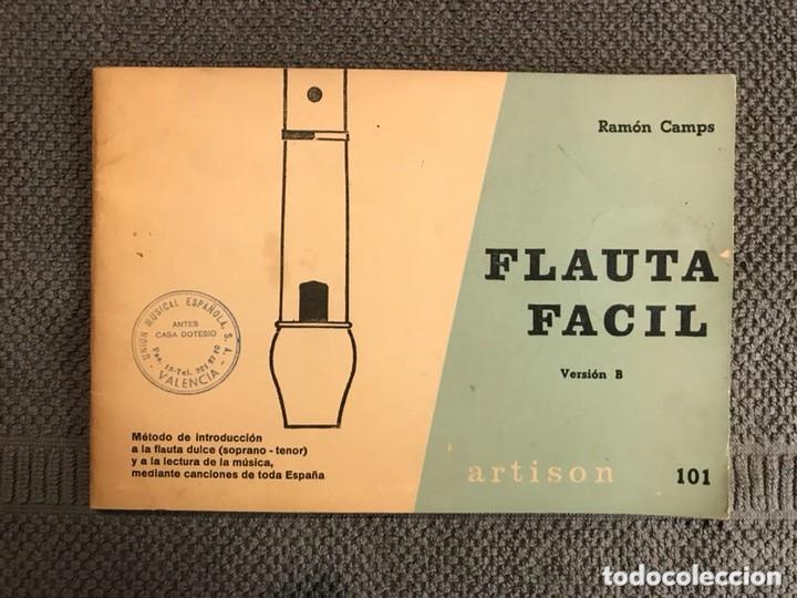Libros de segunda mano: [LIBRO DE TEXTO] Ram&oacute;n Camps - Flauta f&aacute;cil. Versi&oacute;n B A&ntilde;o 1971 LEER - Foto 1