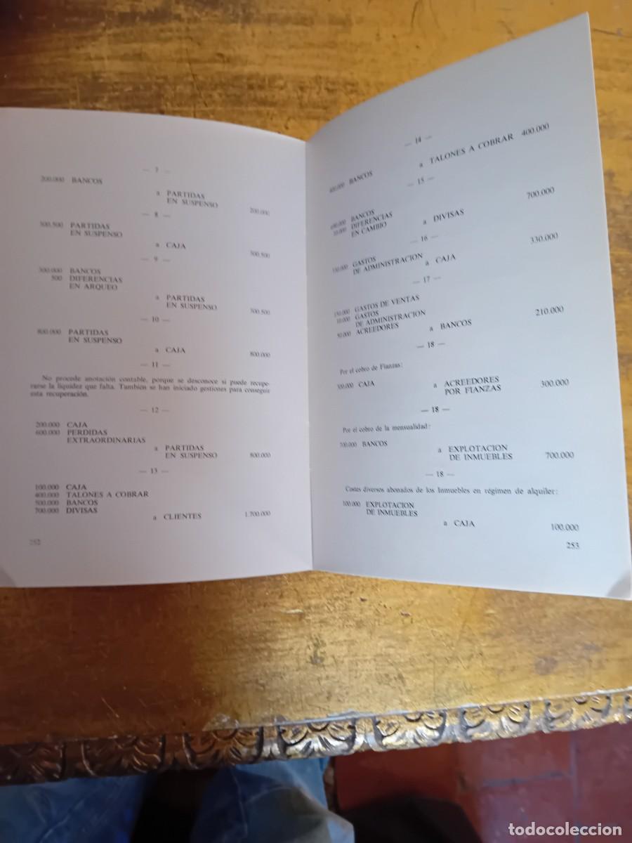 Libros de segunda mano: Apuntes introducci&oacute;n al an&aacute;lisis y soluci&oacute;n de problemas contables 1970 - Foto 3