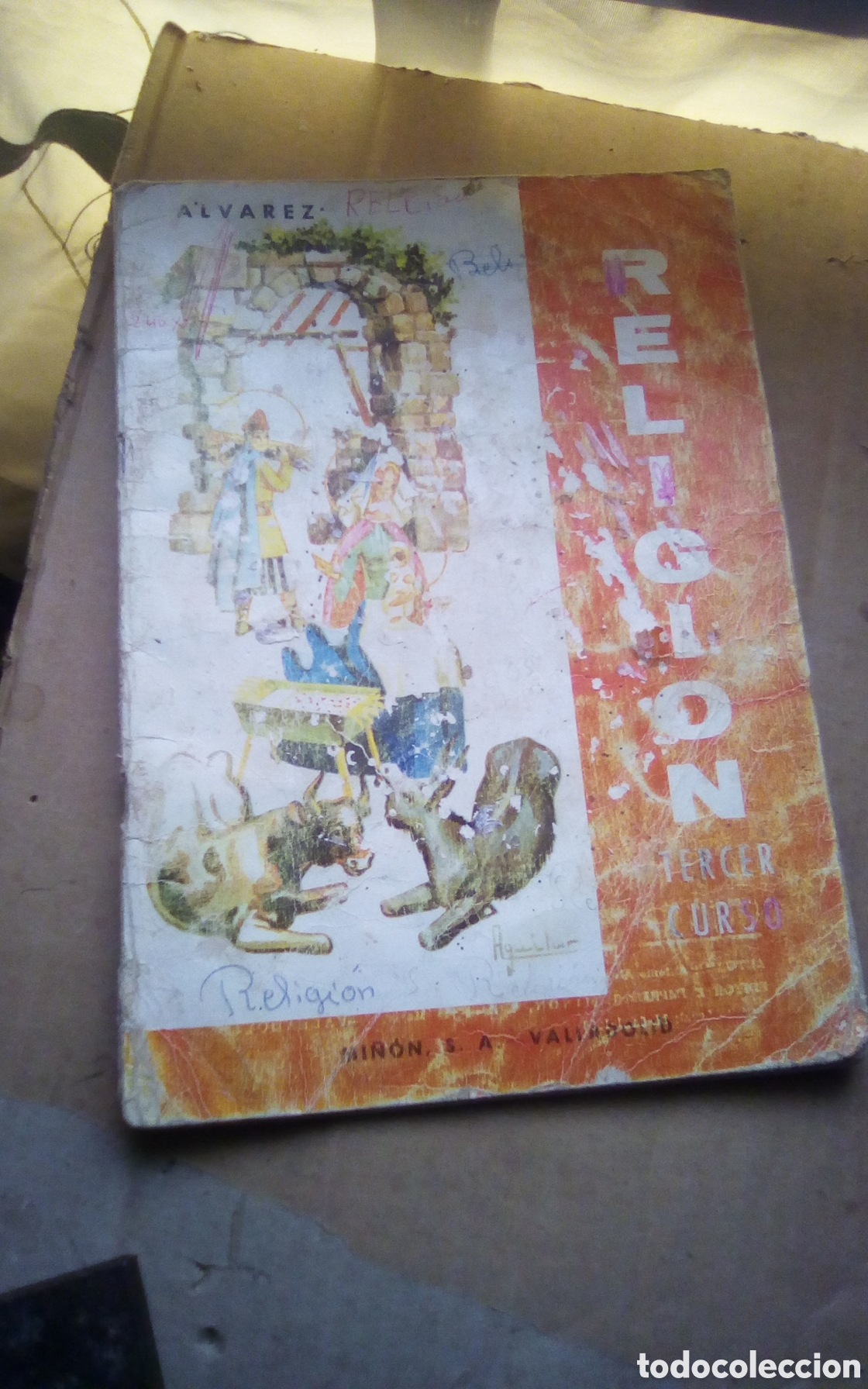 Gebrauchte B&uuml;cher: Libro de religi&oacute;n, 3&deg; de E.G.B.. A. &Aacute;lvarez y C. Herrero. Editorial Mi&ntilde;on, 1966. Se&ntilde;ales de uso.