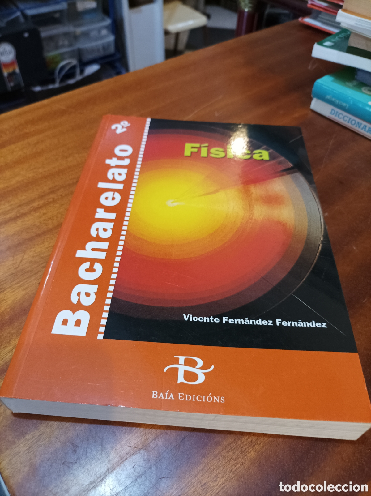 Libros de segunda mano: FISICA 2 BACHARELATO (GALLEGO) .BAHIA EDICI&Oacute;NS.1EDICION 2001