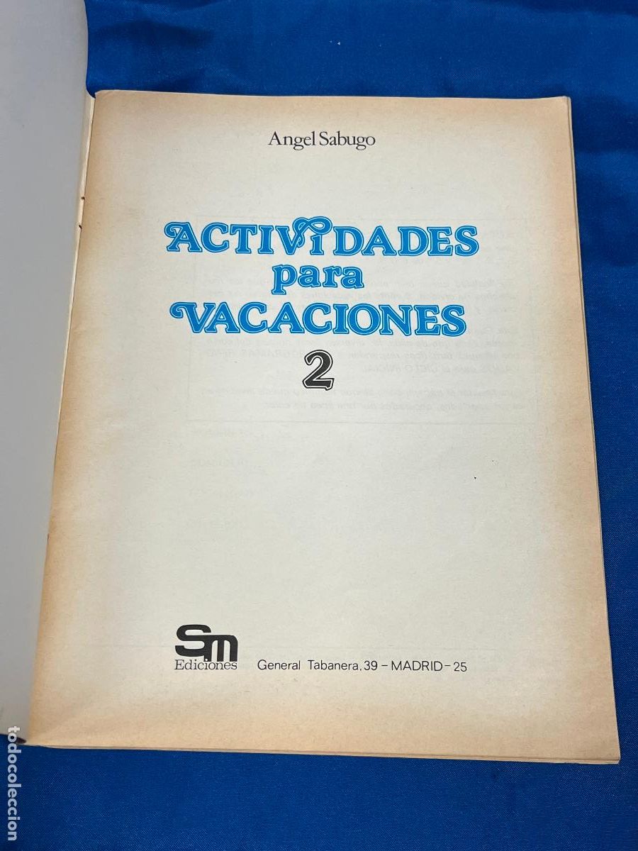 Libros de segunda mano: Libro ,actividades para vacaciones SM Ediciones 1981 - Foto 2