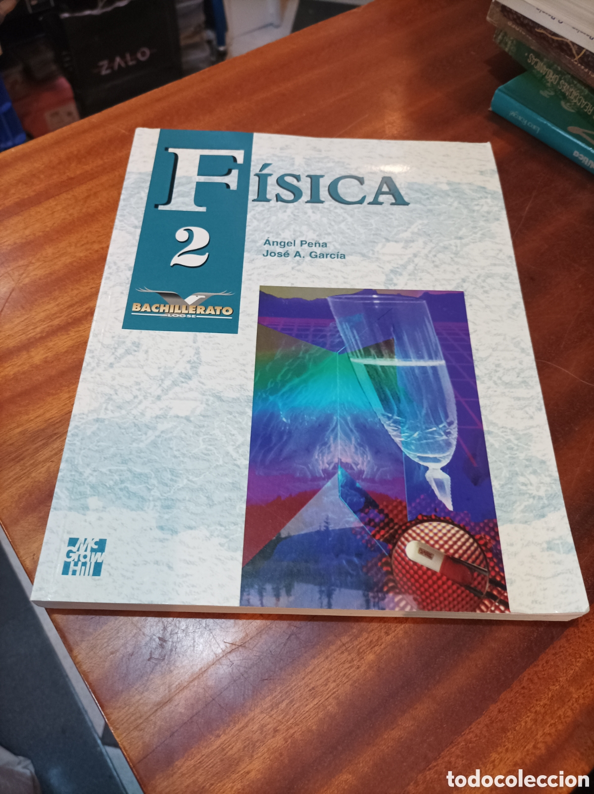 Libros de segunda mano: FISICA 2BACHILLERATO.MCGRAWHILL.