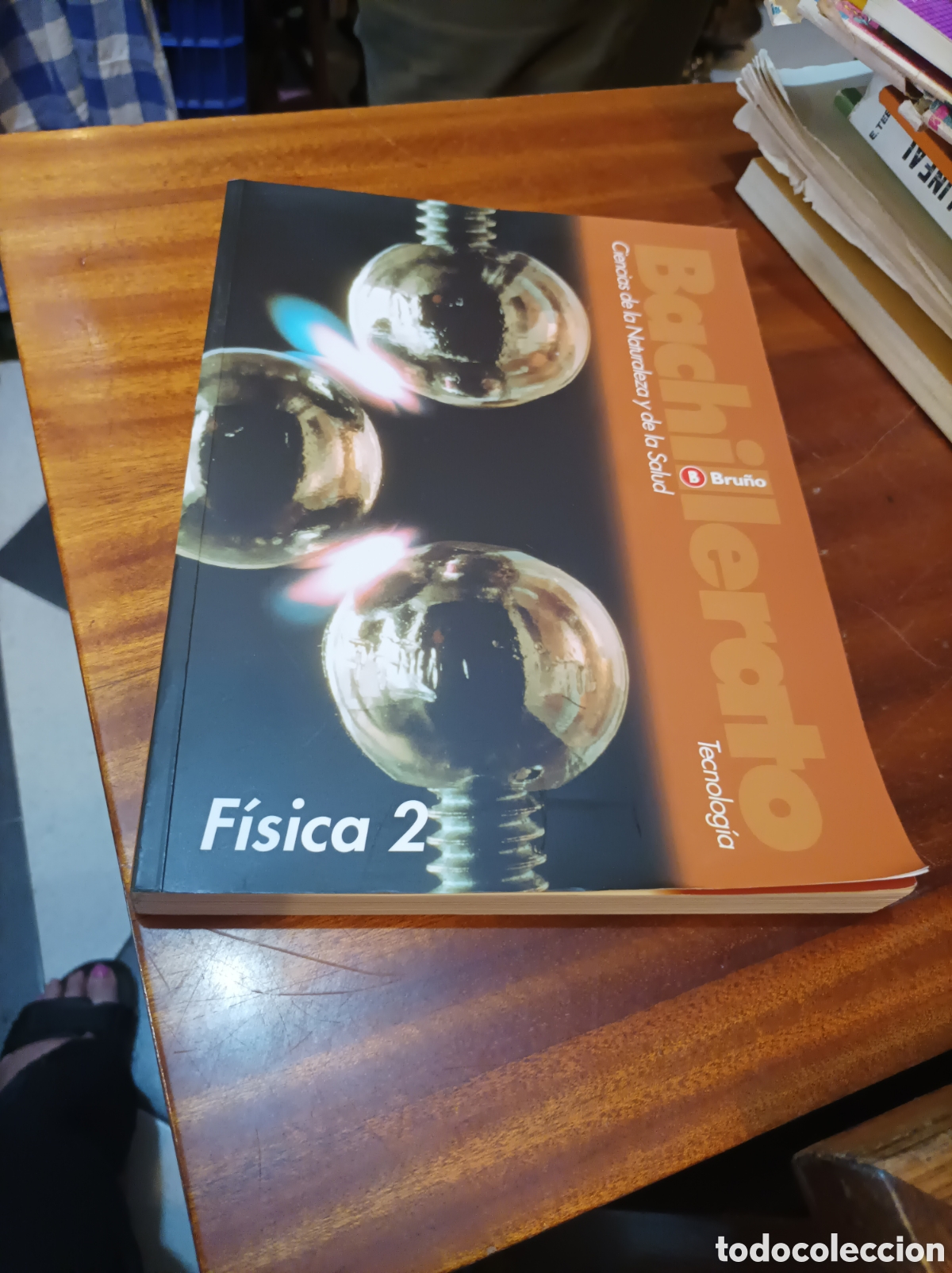 Libros de segunda mano: FISICA 2 . TECNOLOG&Iacute;A. CIENCIAS DE LA NATURALEZA Y LA SALUD. EDITORIAL BRU&Ntilde;O
