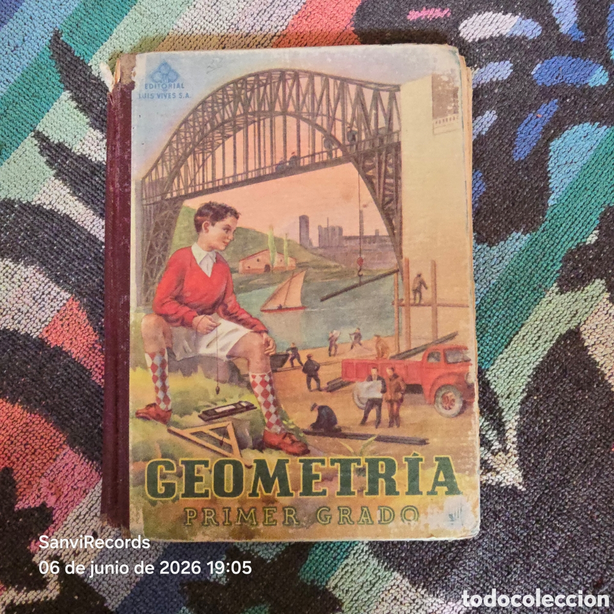 Libros de segunda mano: GEOMETR&Iacute;A, PRIMER GRADO (EDELVIVES) (LUIS VIVES)