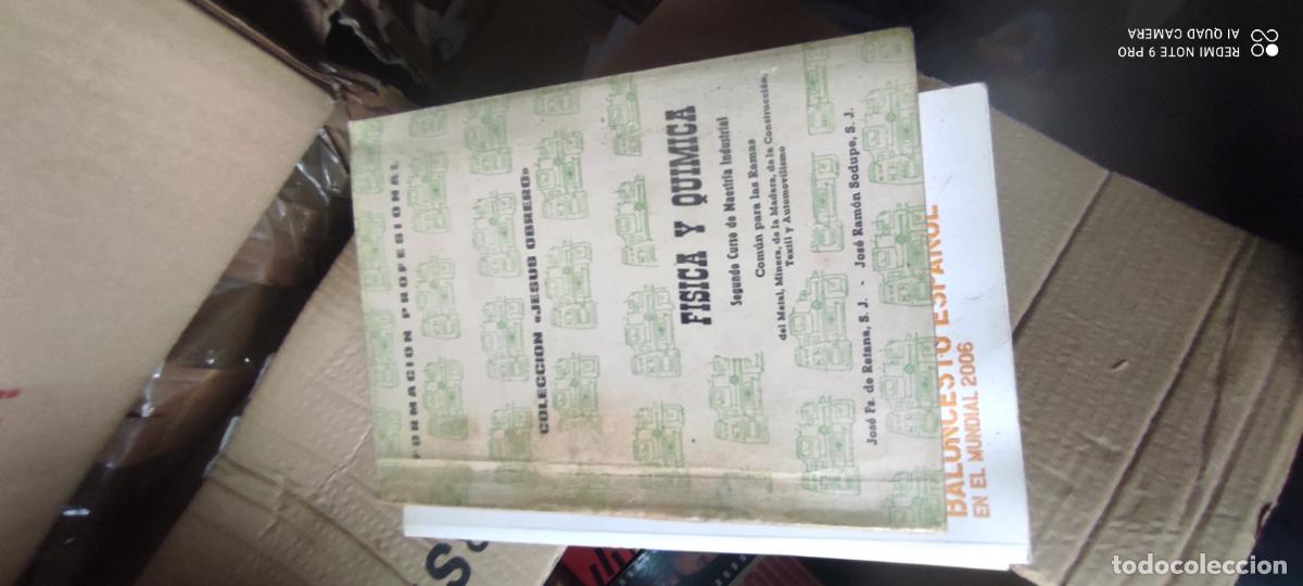 Libros de segunda mano: FISICA Y QUIMICA. PRIMER CURSO DE MAESTRIA LABORAL RAMAS MADERA - METAL, ETC. COLECCION JESUS OBRERO