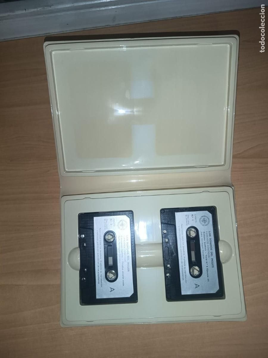 Libros de segunda mano: Pack INGL&Eacute;S UNED - 2 Cuadernos (Basic / Los Sonidos) + Estuche 2 Cassettes - &iexcl;Impecable! - Foto 5