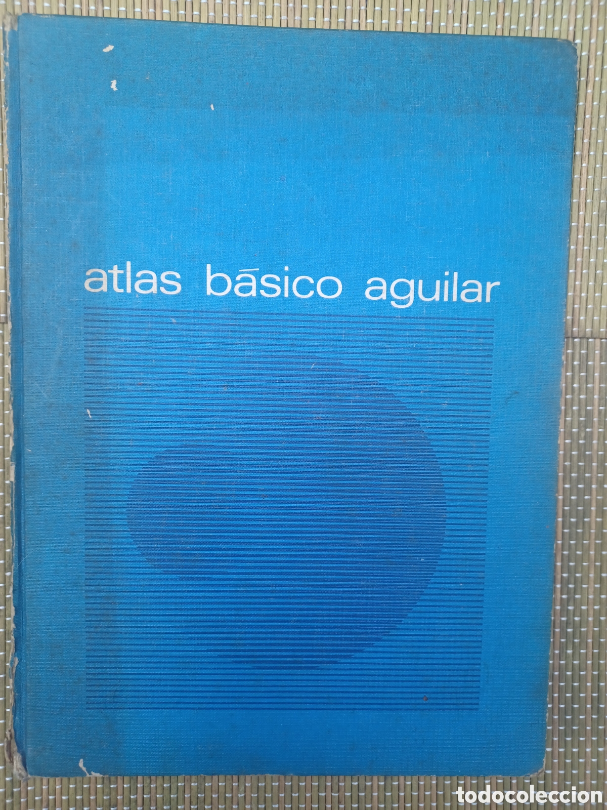 Libros de segunda mano: ATLAS BASICO AGUILAR, LIBRO DE ESCUELA ANTIGUO