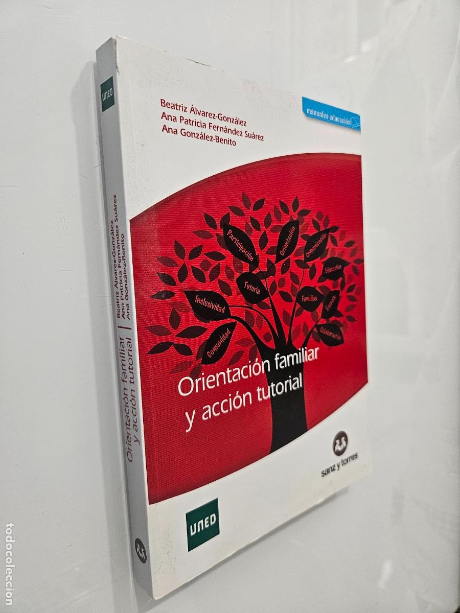 Libros de segunda mano: Orientaci&oacute;n familiar y acci&oacute;n tutorial