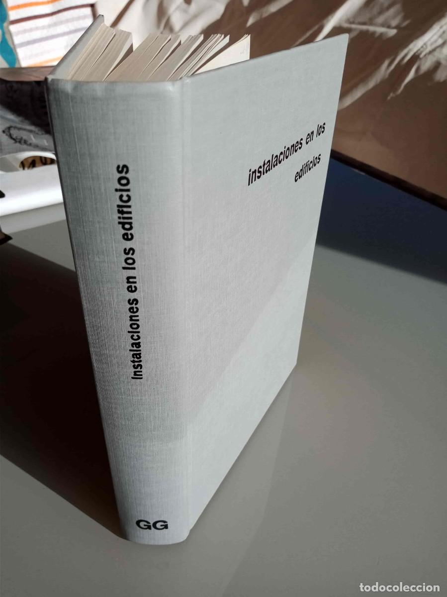 Libros de segunda mano: INSTALACIONES EN LOS EDIFICIOS. Ed. Gustavo Gili (1982)