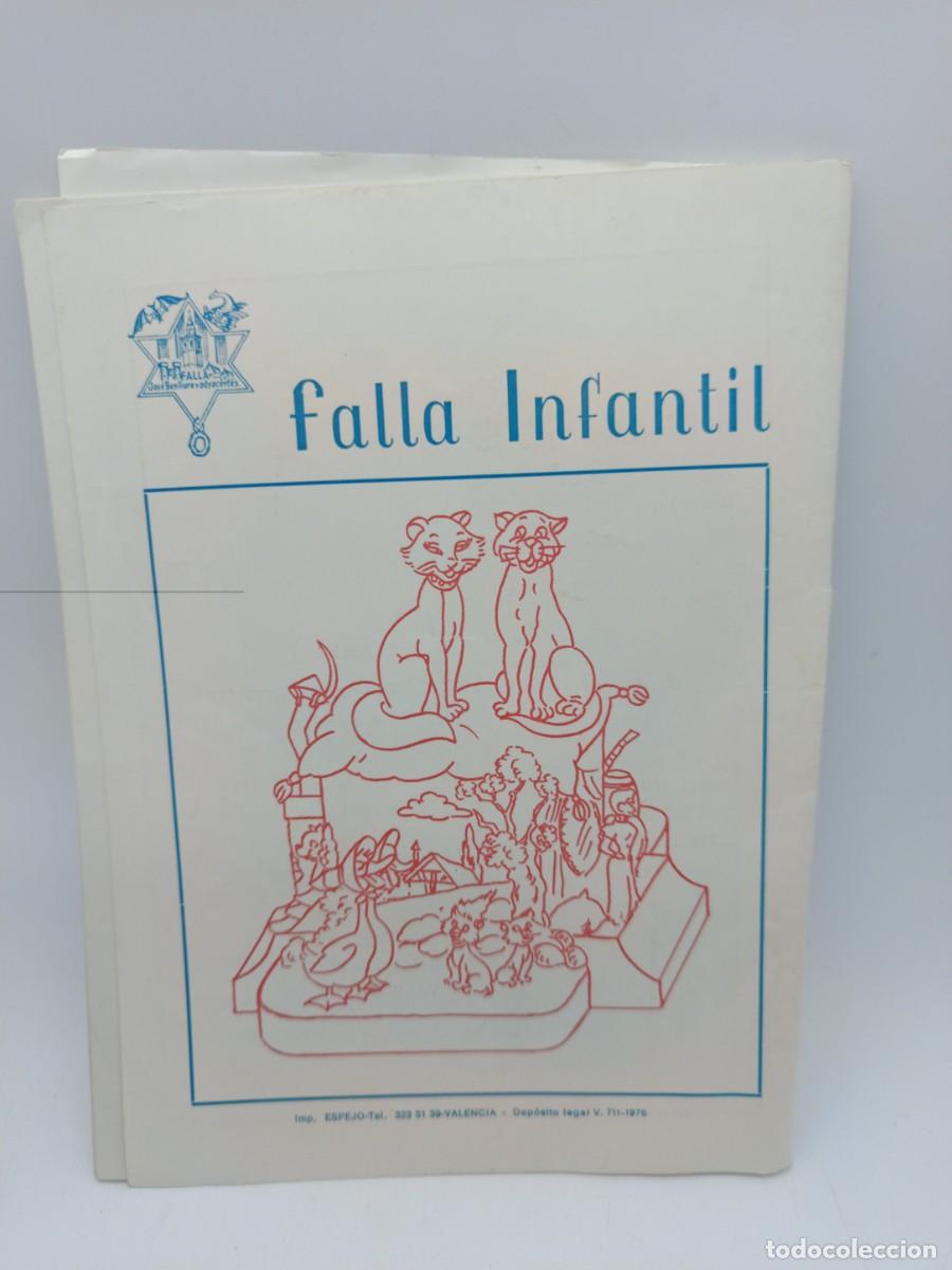 Libros de segunda mano: LLIBRET DE LA FALLA JOSEP BENLLIURE TRAV.TEATRE 1976 - Foto 2