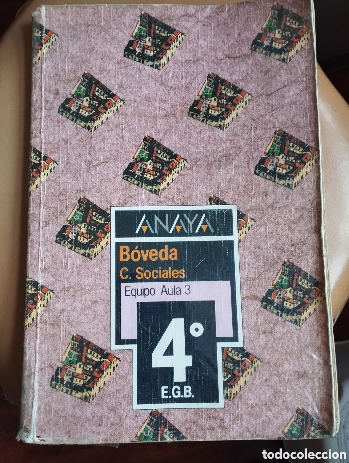 Libros de segunda mano: Libro de ciencias sociales de 4&deg; E.G.B.