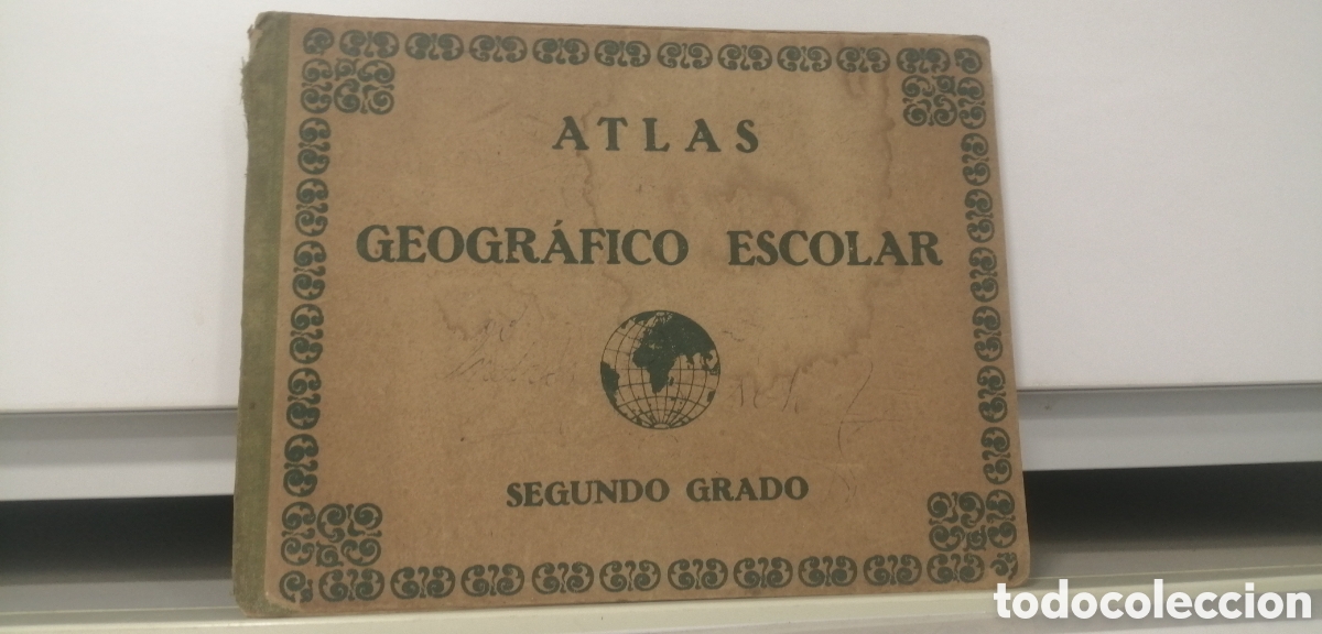 Libros de segunda mano: Atlas Geogr&aacute;fico Escolar Segundo Grado En 20 mapas y 4 cuadros Paluzie 1940