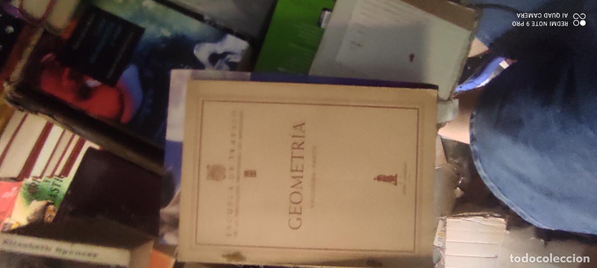 Gebrauchte B&uuml;cher: LIBRO GEOMETR&Iacute;A. ESCUELA DE TRABAJO DE LA DIPUTACI&Oacute;N DE BARCELONA. A&Ntilde;O 1953