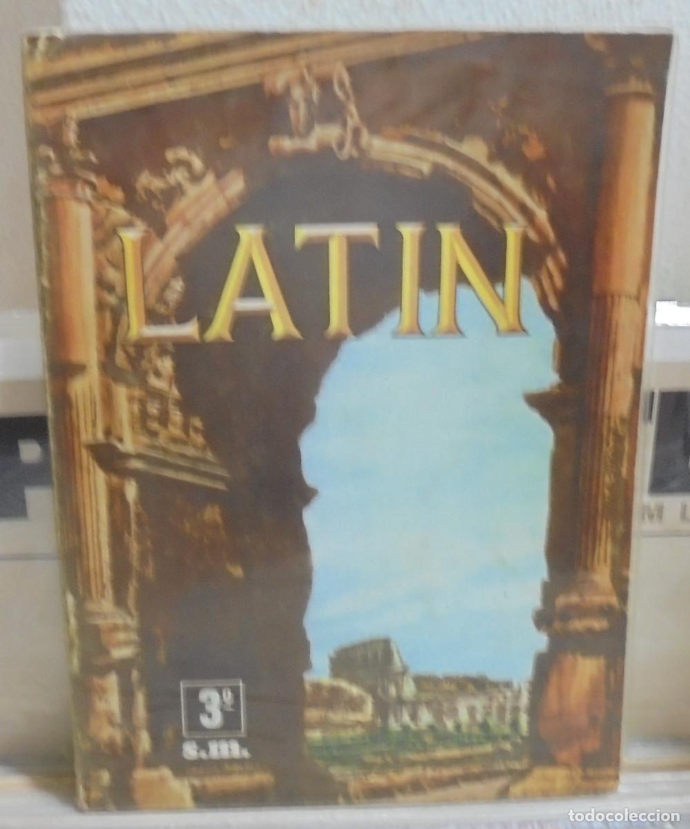 Libros de segunda mano: Lat&iacute;n, gram&aacute;tica y m&eacute;todo. 1&ordm; curso, 3&ordm; a&ntilde;os de bachillerato. Cayo Fern&aacute;ndes de Gamboa, Francisco G&oacute;
