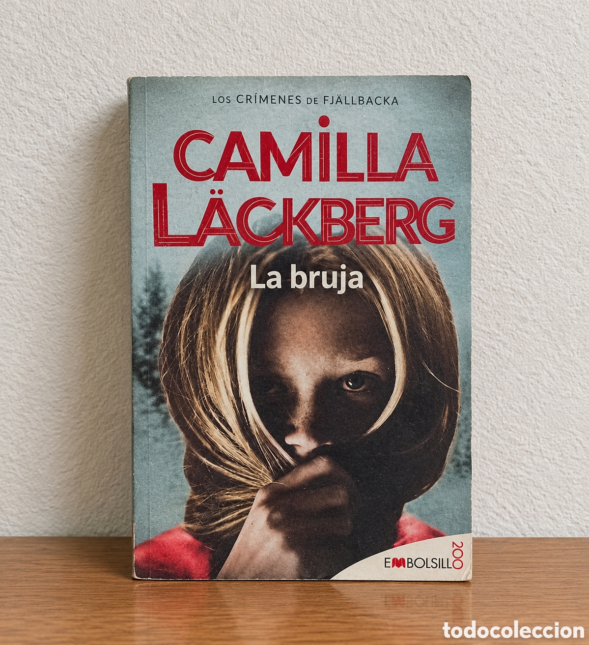Libros de segunda mano: La bruja &ndash; Camilla L&auml;ckberg &ndash; Los cr&iacute;menes de Fj&auml;llbacka &ndash; Edici&oacute;n de bolsillo