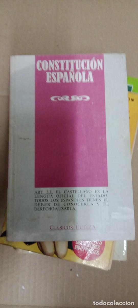 Libros de segunda mano: CONSTITUCION ESPA&Ntilde;OLA LIBRO CU-06