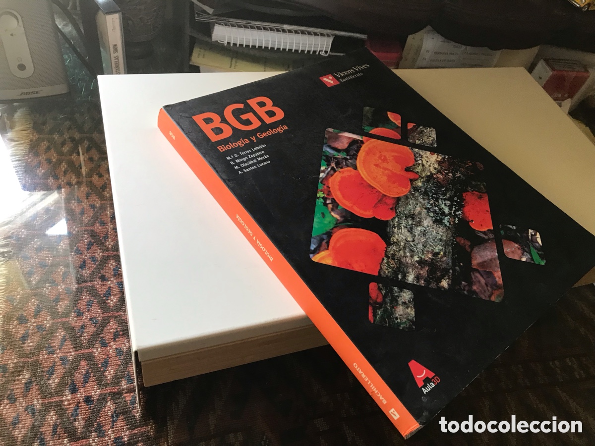 Libros de segunda mano: BGB. Biolog&iacute;a y geolog&iacute;a. Vicens Vives. Bachillerato. Aula 3D. Torres Lobej&oacute;n&hellip;