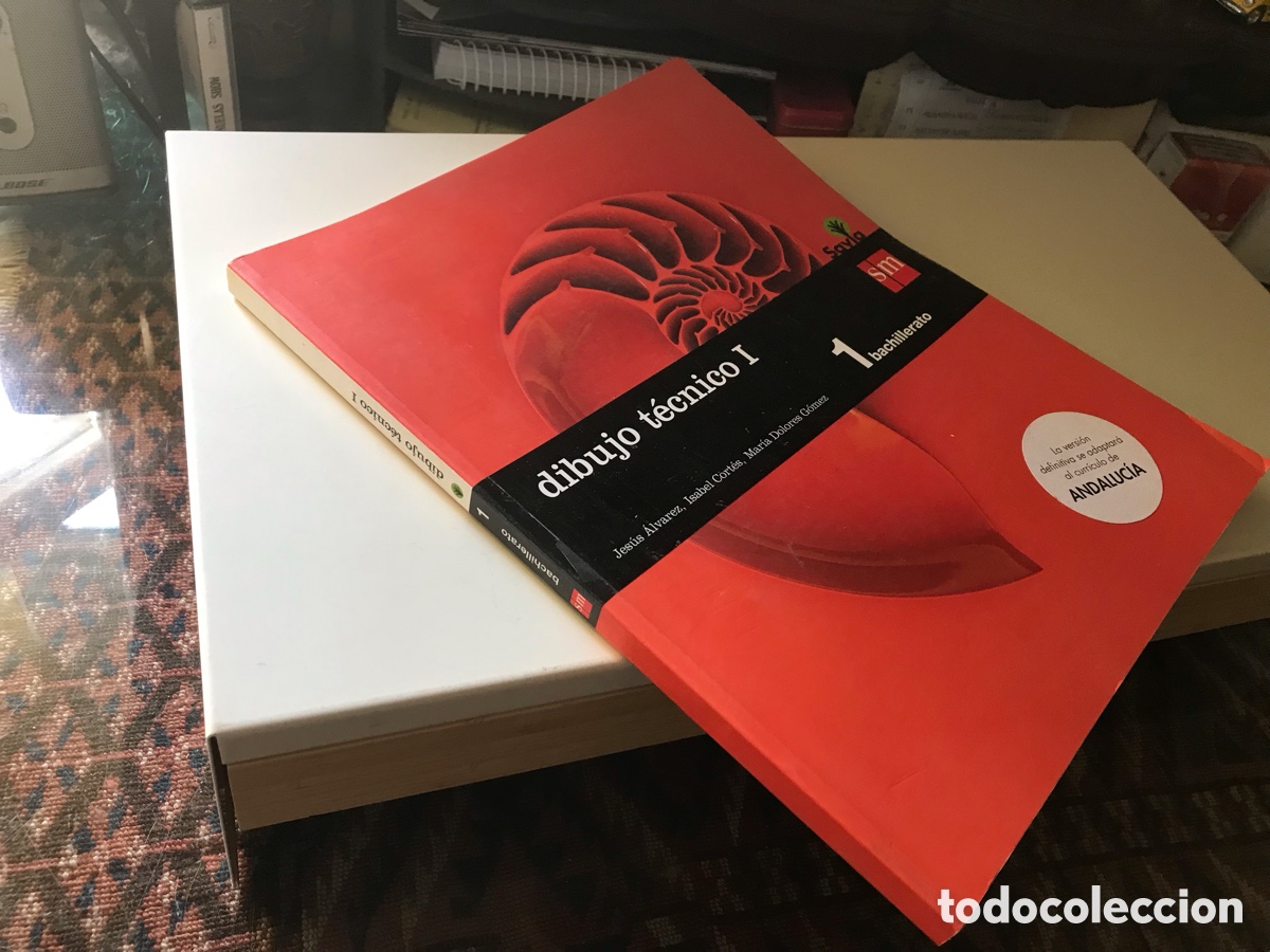 Libri di seconda mano: Dibujo t&eacute;cnico I. Bachillerato. SM. Jes&uacute;s &Aacute;lvarez. Isabel Cort&eacute;s. Mar&iacute;a Dolores G&oacute;mez.