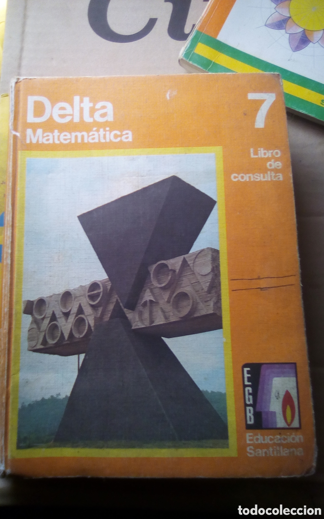 Libros de segunda mano: Delta. Matem&aacute;tica 7. Libro de consulta, E. G. B.. Editorial Santillana, a&ntilde;o 1973. Ver interior.