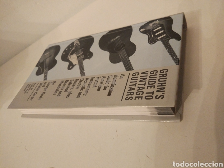 Libros: Gruhn`s Guide to Vintage Guitars. - Foto 3