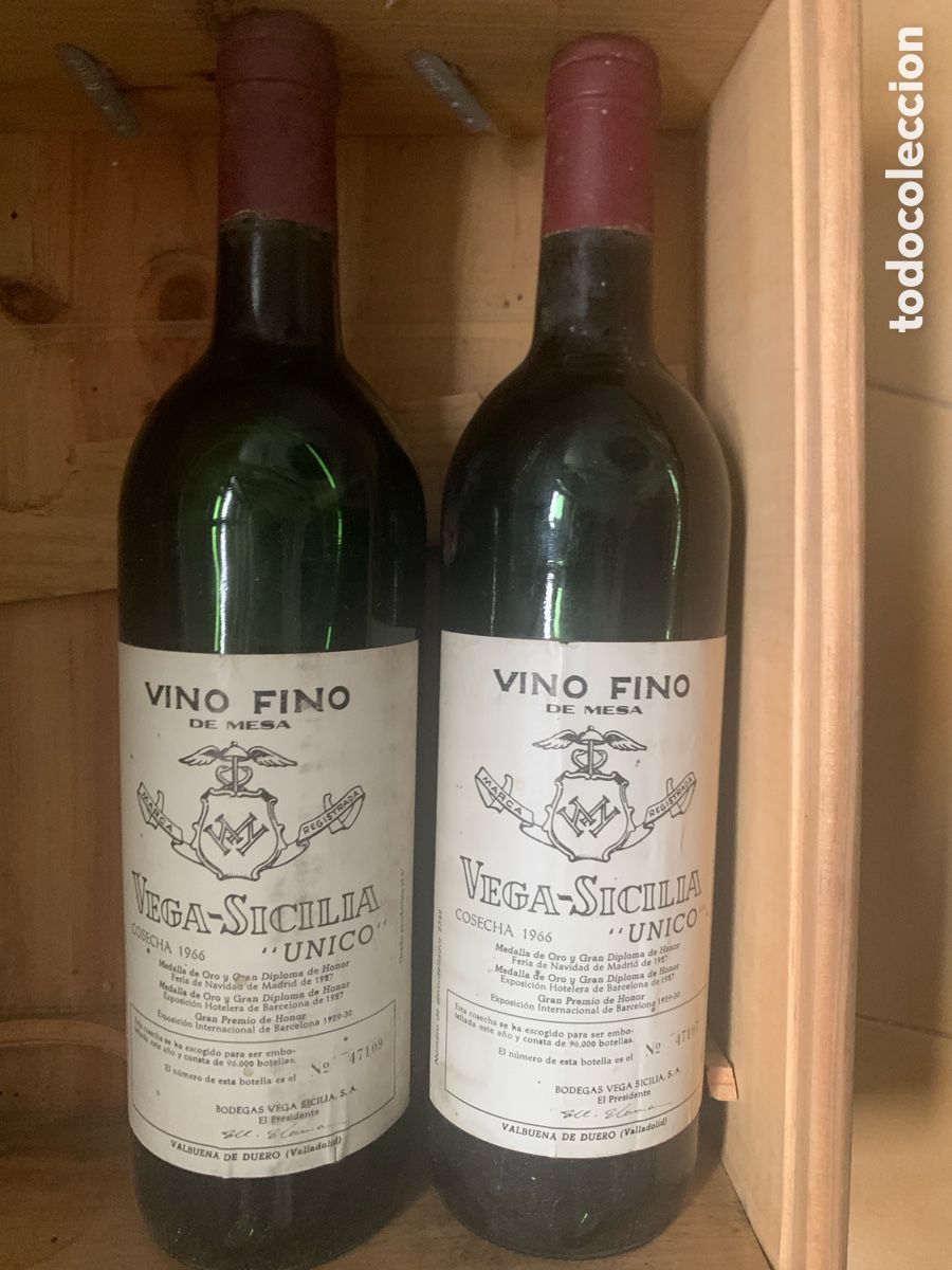 books: Botellas de Vega Sicilia &Uacute;nico