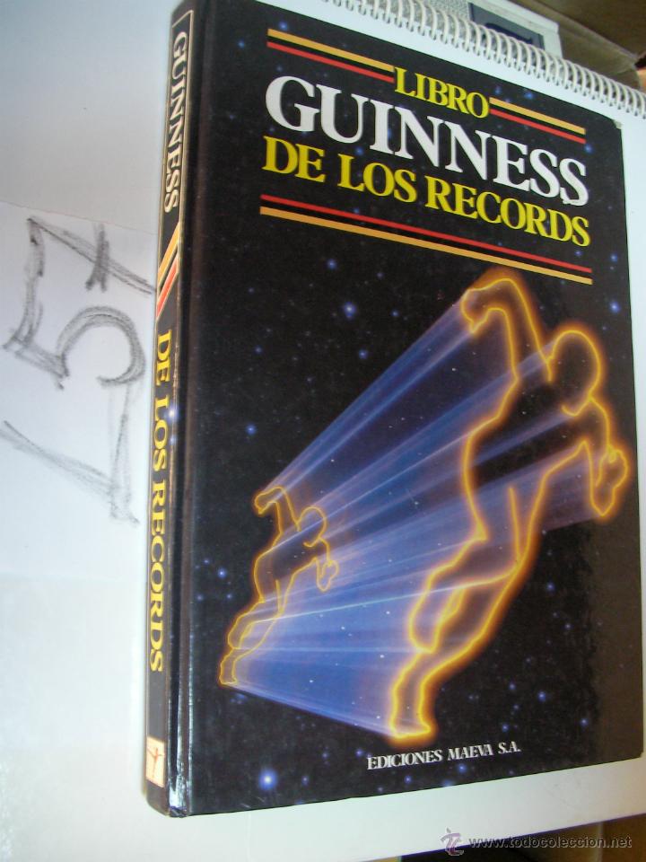 Libros: ANTIGUO LIBRO GUINNES DE LOS RECORDS - Foto 1