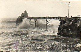 Libros: Tarjeta Postal: 10031. BIARRITZ. Le Rocher de la Vierge. - Foto 1