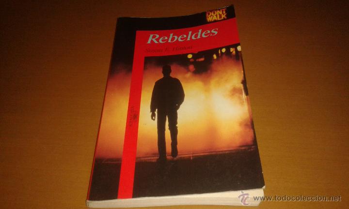 Libros: Rebeldes - Foto 1