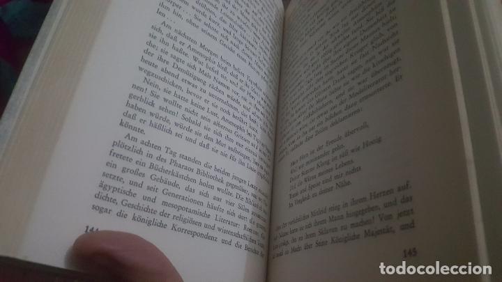 Libros: NOFRETETE. NEFERTITI. NICOLE VIDAL. 1966 - Foto 4