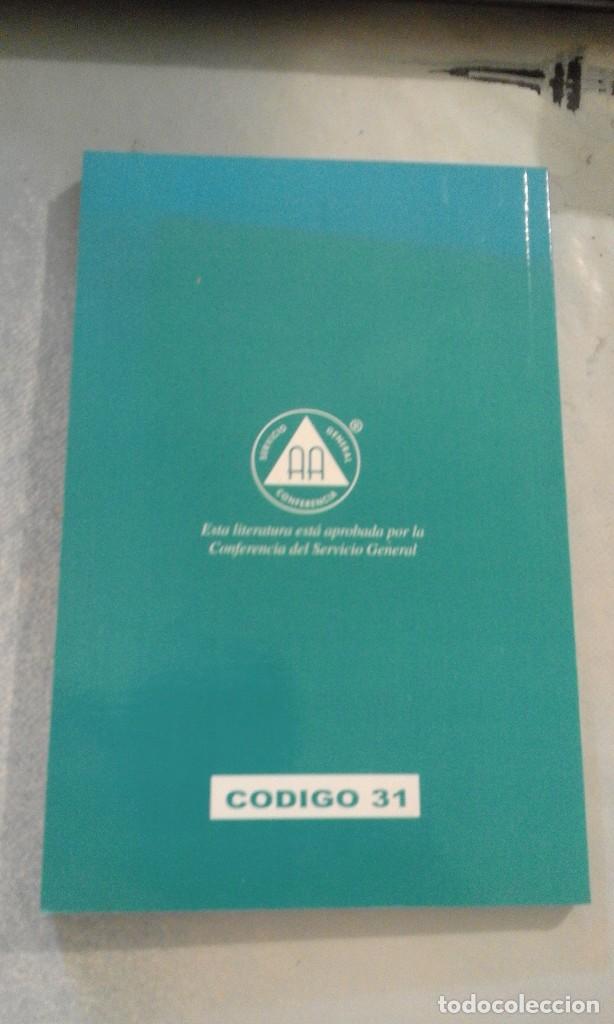 Libros: Viviendo sobrio - Alcoh&oacute;licos An&oacute;nimos - Foto 2