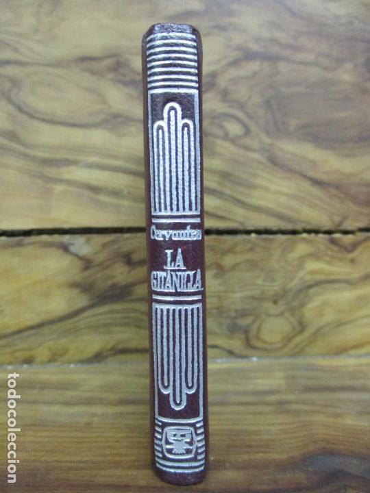 Libros: LA GITANILLA. MIGUEL DE CERVANTES. CRISOL&Iacute;N. N&Uacute;M. 026. 1968. - Foto 2