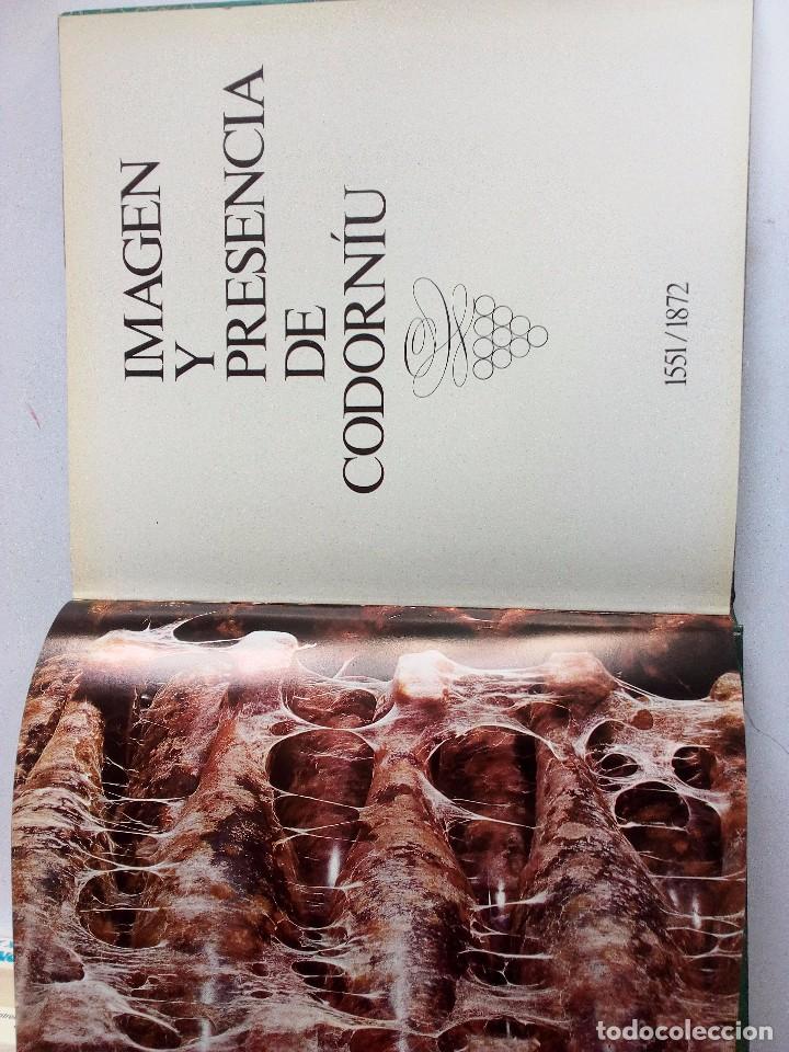 Libros: Imagen y presencia de Codorniu. Tapas duras con sebrecubierta. 1972. - Foto 3