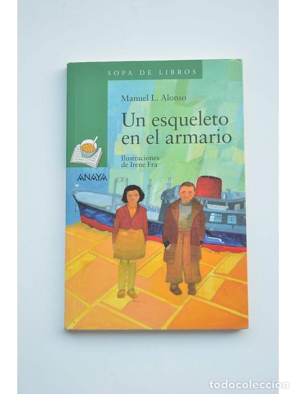 Libros: Un esqueleto en el armario - ALONSO, Manuel M. - Foto 1