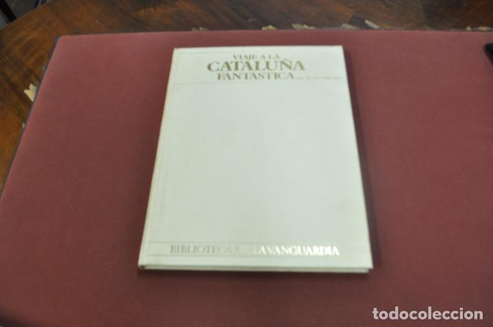 B&uuml;cher: Viaje a la Catalu&ntilde;a fantastica - Xavier F&agrave;bregas - Biblioteca de la Vanguardia - CPB