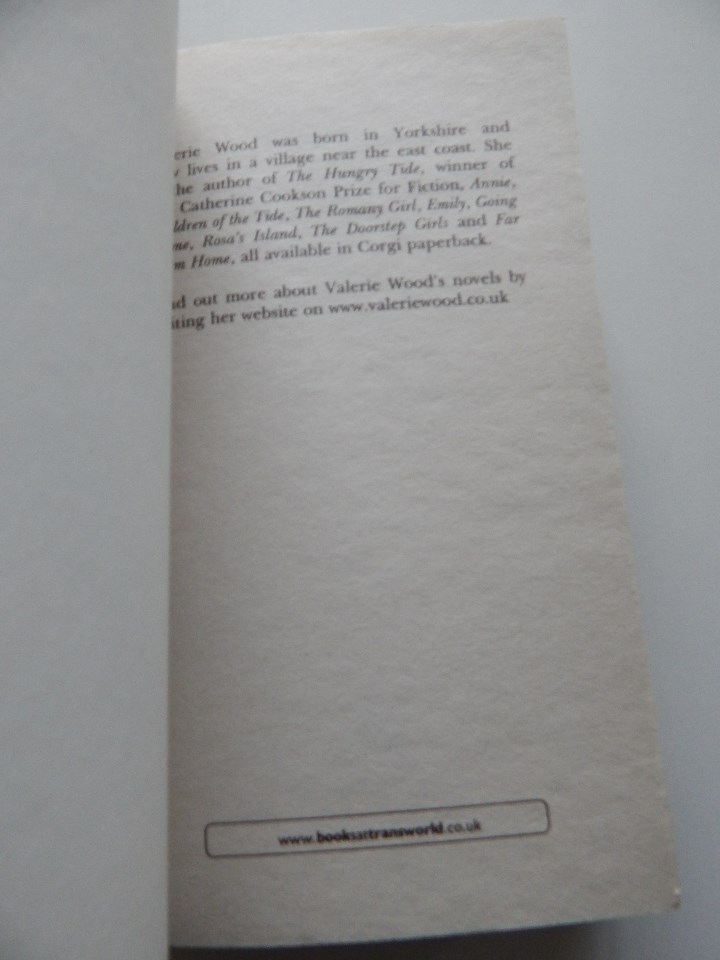 Libros: The kitchen maid - Valerie Wood - Foto 3