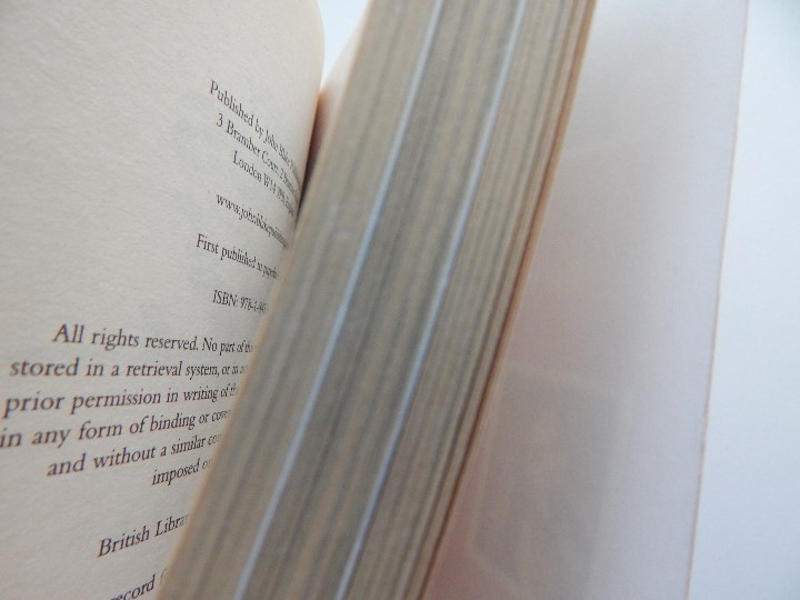 Libros: Miley Cyrus A-Z - Sarah Oliver, 2011 - Libro en ingl&eacute;s - Foto 7