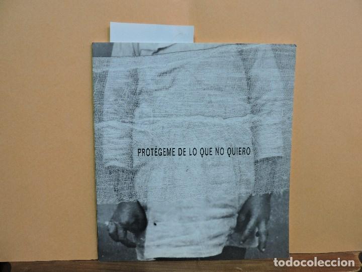 Libros: Prot&eacute;geme de lo que no quiero. AY&Aacute;N, Santiago. Granada 2000 - Foto 1