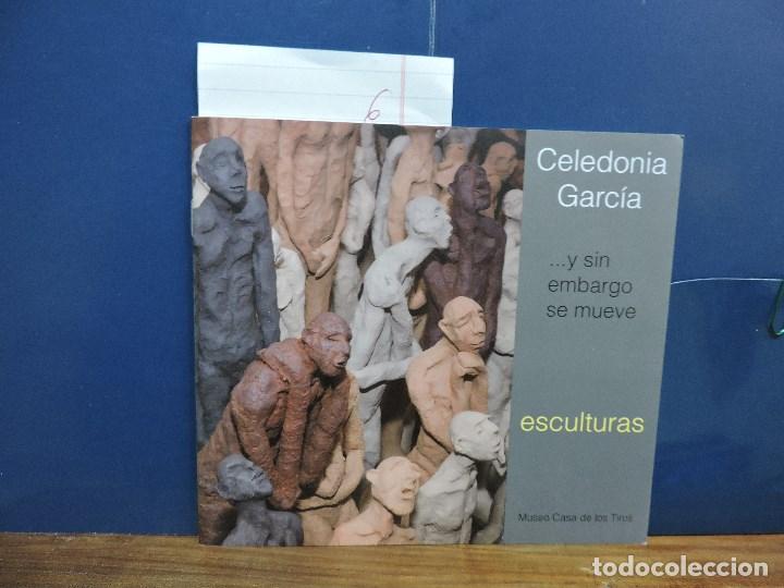B&uuml;cher: ...Y sin embargo se mueve. Esculturas. GARC&Iacute;A, Celedonia.