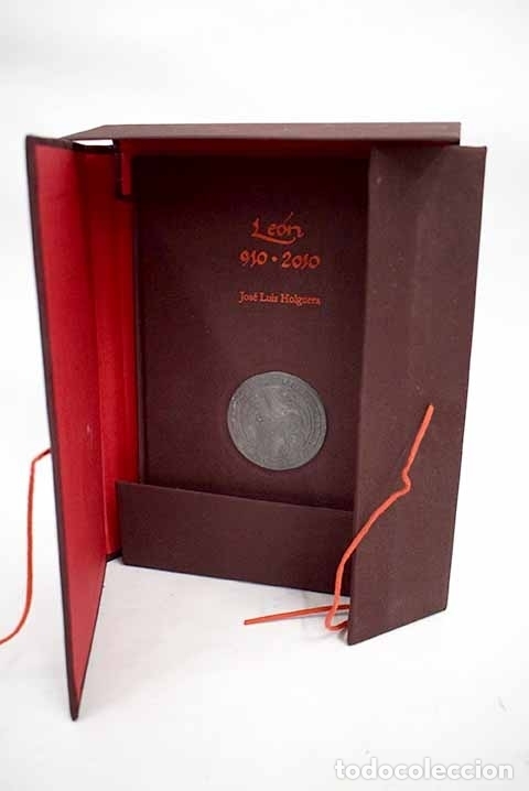Libros: Le&oacute;n: 910-2010.- Holguera, Jos&eacute; Luis - Foto 1