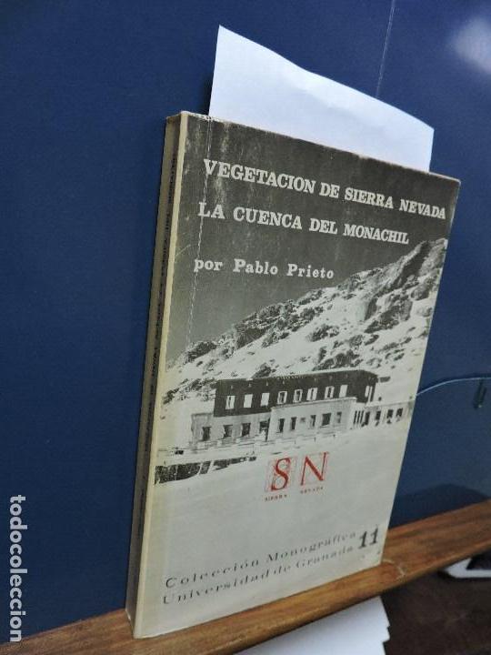 Libri di seconda mano: Vegetaci&oacute;n de Sierra Nevada. La cuenca del Monachil. PRIETO,Pablo. Col. Monogr&aacute;fica,11. Granada 1971