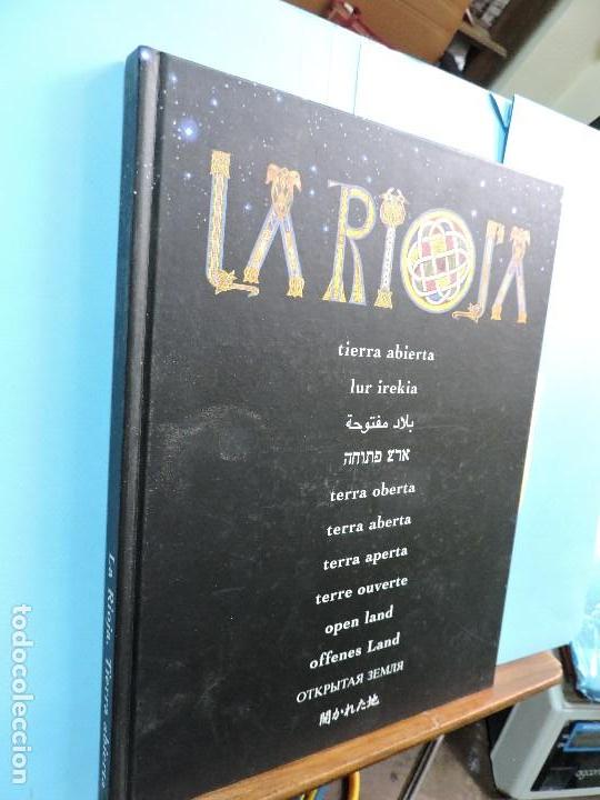 Libros: La Rioja. Tierra abierta. La Rioja 2000 - Foto 1