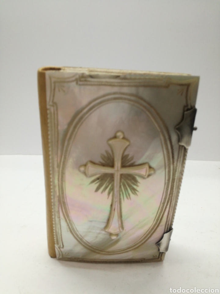 Libros: Precioso libro de NACAR de 1868 tal cual - Foto 1