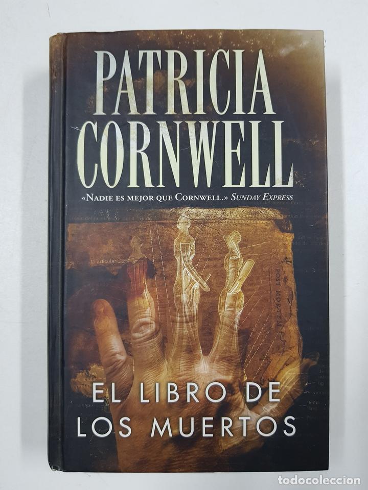 Libros: El libro de los muertos  / Patricia Cornwell - Foto 1