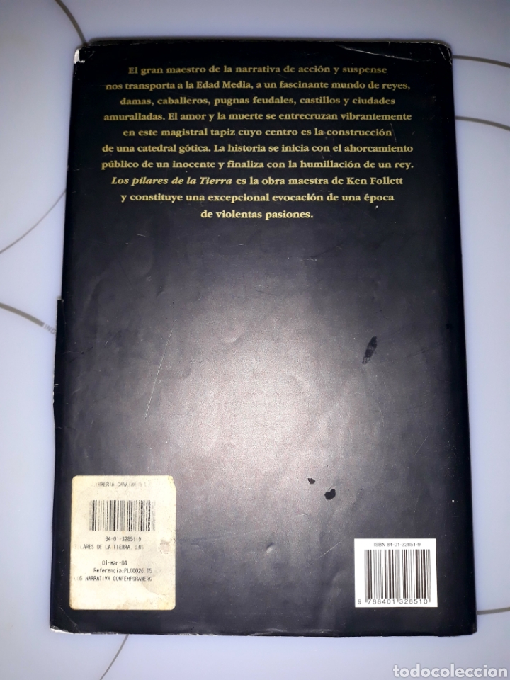 Libros: Libro Los Pilares de la Tierra 1&deg; Edici&oacute;n - Foto 2