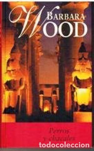 Libros: PERROS Y CHACALES - Wood,Barbara - Foto 1