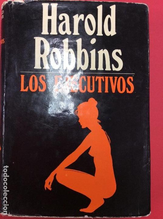 Libros: Los ejecutivos-Harold Robbins - Foto 1