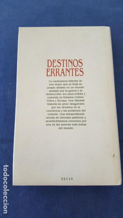 Libros: DESTINOS ERRANTES | DANIELLE STEEL - Foto 2