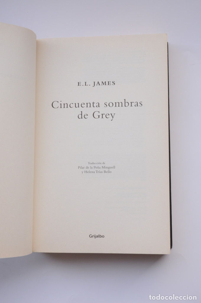 Libros: Cincuenta sombras de Grey - JAMES, E. L. - Foto 2
