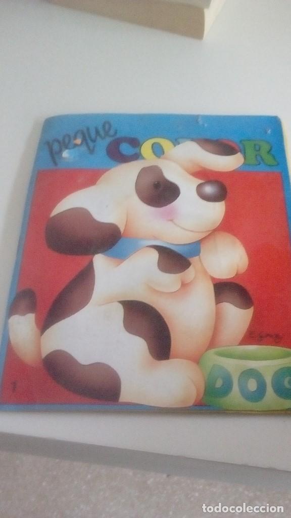 Libros: G-53 LIBRO PEQUE COLOR DOG